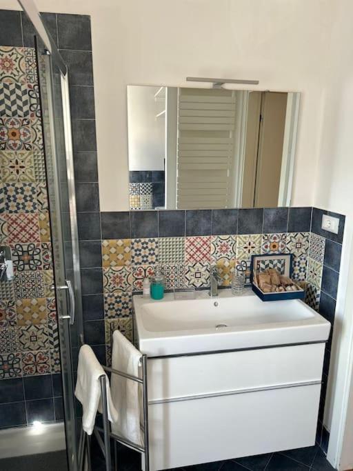 La Dimora Dell'Artista Apartment Bologna Bagian luar foto